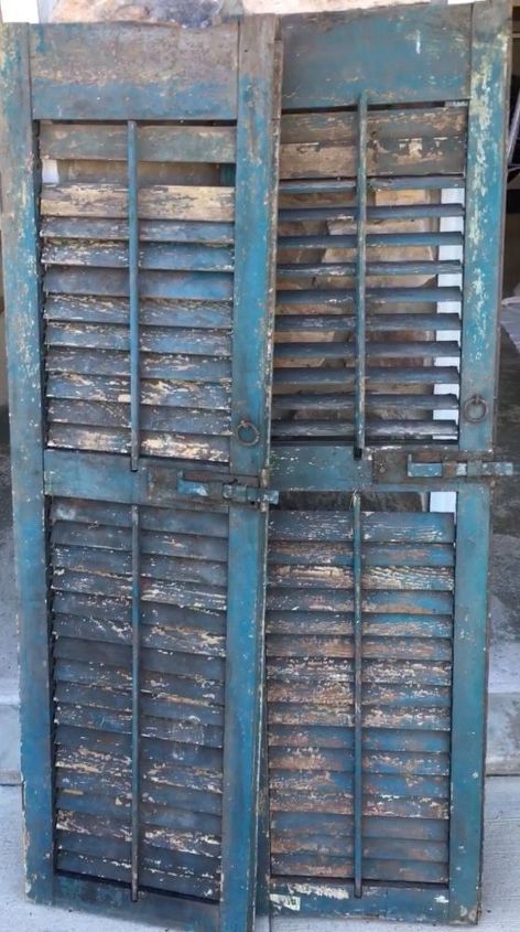 Antique Shutters = Bedside Tables | Hometalk Antique Shutters, Chalk Paint Chairs, Recycled Decor, Nightstand Makeover, Diy Shutters, Old Shutters, Wood Slat Wall, Art Deco Bar, Slatted Headboard