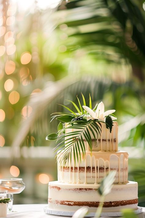 Wedding Cakes Tropical, Tropical Cake Ideas, Jungle Wedding Cake, Tropical Wedding Cakes, Beach Wedding Cakes, Boho Tropical Wedding, Tropical Birthday Cake, Tropical Locations, Modern Tropical Wedding