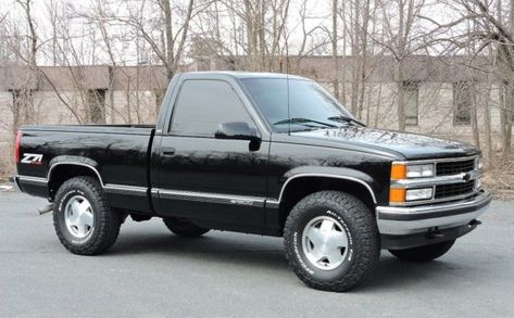 USAF General Owned: 1998 Chevrolet Silverado Z71 5-Speed 4WD #ForSale #Chevrolet, #Silverado - https://barnfinds.com/usaf-general-owned-1998-chevrolet-silverado-z71-5-speed-4wd/ 98 Chevy Silverado Z71, 1990 Chevy Silverado 1500, 1998 Chevy Silverado 1500, Silverado 1998, 1995 Chevy Silverado, 98 Chevy Silverado, Chevrolet Trucks Silverado, 1998 Chevy Silverado, Chevy Silverado Z71