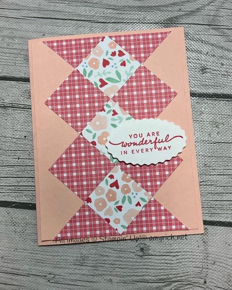 Greeting Card Layout Ideas, Paper Piecing Cards, Quilt Cards Ideas, Handmade Cards Ideas Creative Cardmaking, Easy Cards To Make, Quilted Cards, Cardstock Cards, Patchwork Cards, Paper Quilting