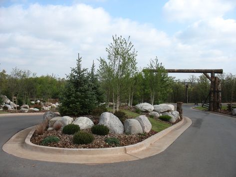 Design Help on a High End subdivision entrance | LawnSite™ is the largest and most active online forum serving green industry professionals. Small English Garden, Landscaping Entrance, Subdivision Entrance, Design Entrance, Streetscape Design, Landscape Design Drawings, Landscaping Software, L Design, Landscaping Business