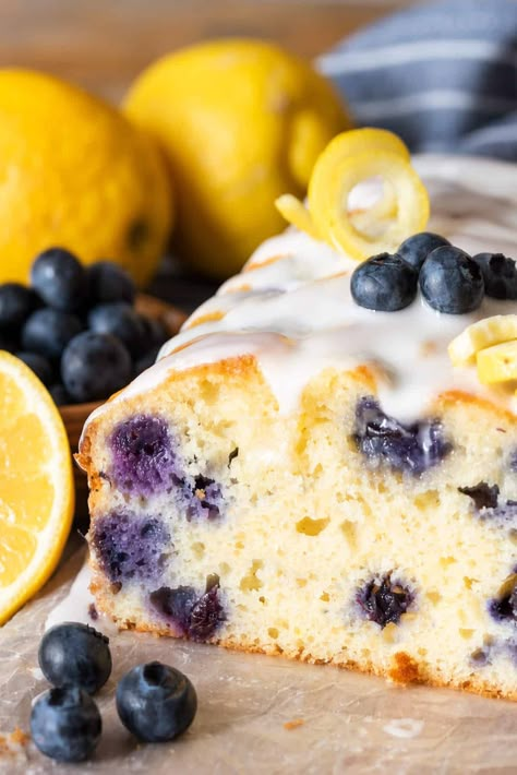 Blueberry Lemon Loaf Cake is a cake-like confection that's boosts your mood with bright lemon flavors balanced by sweet blueberries. Moist, bursting with sunny flavor, and drizzled with a delicate lemon glaze, this recipe is a must-try. Starbucks Lemon Cake, Blueberry Lemon Loaf, Bagels Breakfast, Blueberry Loaf Cakes, Lemon Blueberry Loaf, Lifestyle Of A Foodie, Blueberry Loaf, Lemon Loaf Cake, Lemon Blueberry Bread