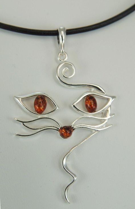 Face Silhouette, Copper Wire Art, Wire Jewelery, Wire Wrap Jewelry Designs, Amber Eyes, Wire Wrapped Jewelry Diy, Bijoux Fil Aluminium, Wire Jewelry Designs, Sterling Silver Cat