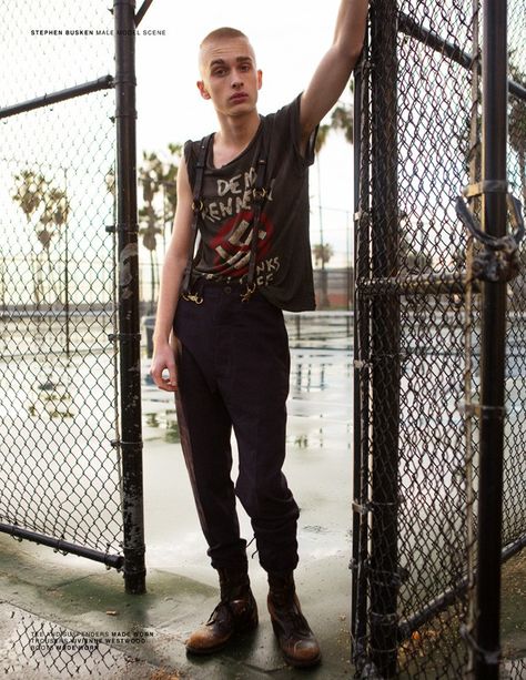 Male Punk Outfits, Punk Baby, Punk Men, Male Models Poses, Alt Outfits, Punk Outfits, Eclectic Fashion, Model Poses, Fashion Stylist