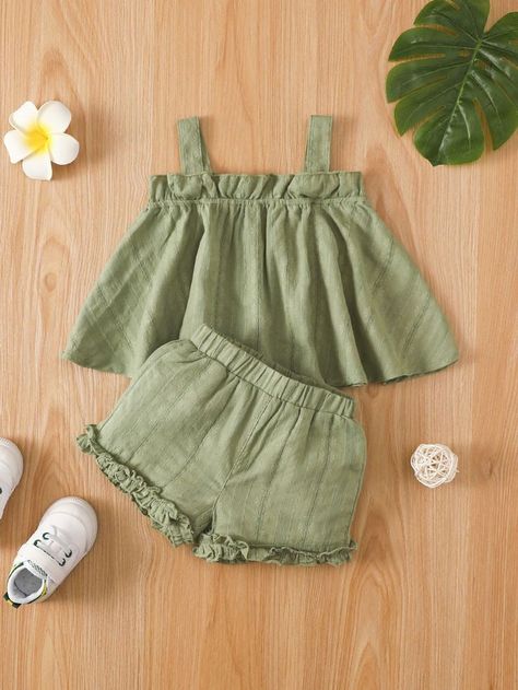 https://youtu.be/1gYsBdVcGz8 Cotton Frocks For Kids, Shorts For Kids, Green Cute, Kids Dress Patterns, Kids Dress Wear, Summer Baby Clothes, Easy Crochet Baby, Baby Dress Design