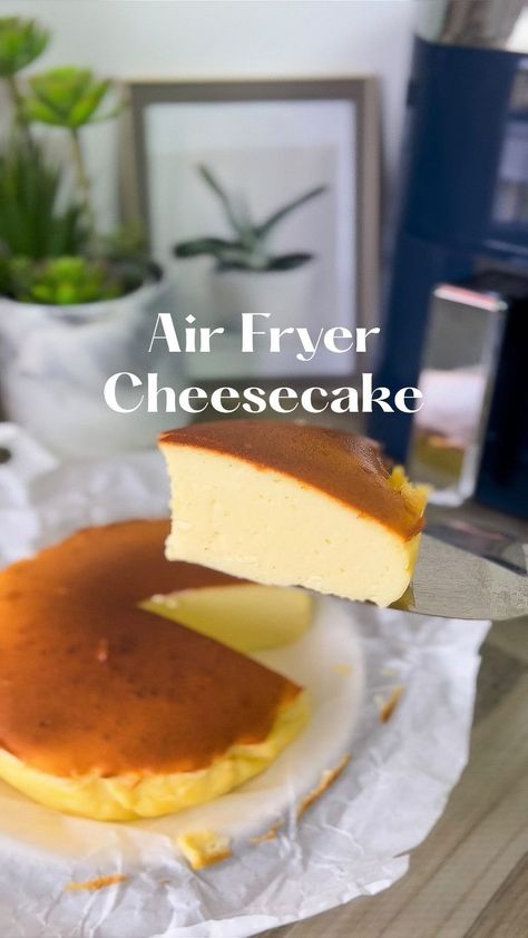 makantherapy on Instagram: 𝙀𝙖𝙨𝙮 𝘾𝙝𝙚𝙚𝙨𝙚𝙘𝙖𝙠𝙚 🧀 Super simple air fryer cheesecake using the @perysmith.my's 3D Air Fryer Ecohealth Series PS1530. 💕 One of the features… Air Fryer Cheesecakes, Airfryer Cheesecake Recipe, Air Fryer Basque Cheesecake, Cheesecake Air Fryer, Air Fryer Cheesecake, Lemon Ricotta Cookies, Air Fryer Recipes Dessert, Cooks Air Fryer, Ricotta Cake