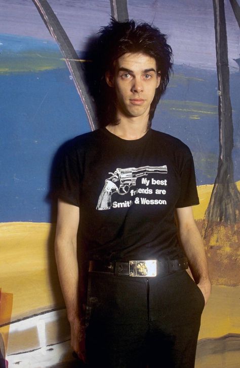 nick cave,1984 Tim Burton Personajes, Cave Photos, Bad Seed, Dark Cave, 80s Celebrities, Pj Harvey, The Bad Seed, Nick Cave, Lovely Creatures