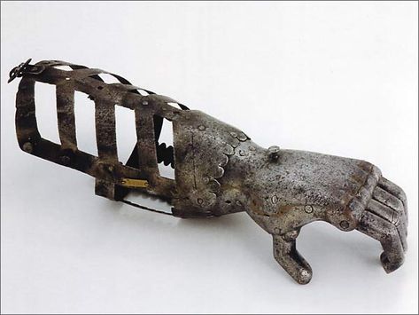 Antique prosthetics Prosthetic Hand, Imperial Knight, Old Metal, Iron Hand, Vintage Medical, Interesting History, Medical History, 16th Century, Life Skills