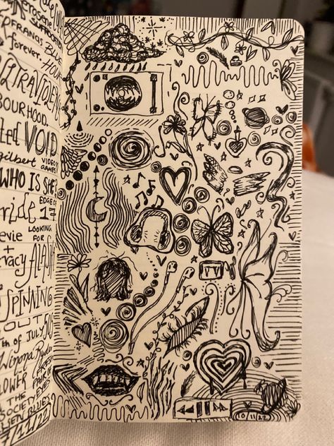 Doodle Drawings Journals, Messy Doodles Aesthetic, Doodles To Draw In School, Journaling Doodles Ideas, Hippy Doodle, Metal Doodles, Cool Hand Doodles, School Doodles Aesthetic, Page Fillers Doodle