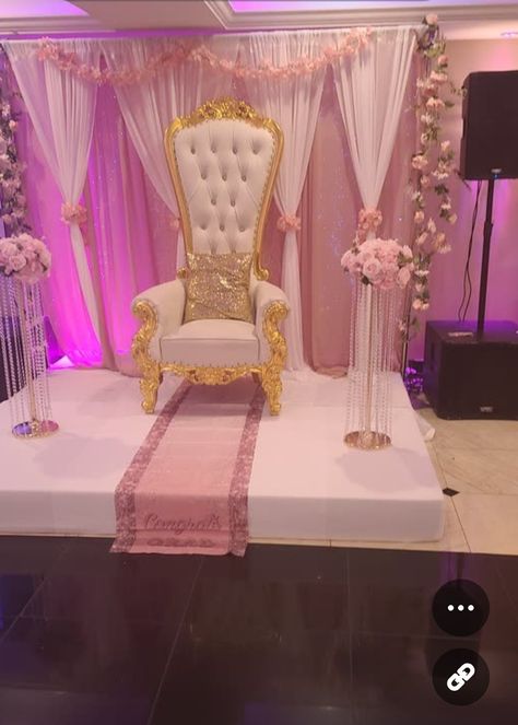 Sweet 16 Chair Ideas, Quince Throne, Quince Chair, Quince Crown, Quinceanera Pink, Pink Sweet 16, Pink Quince, Quinceanera Ideas, Sweet 16 Parties