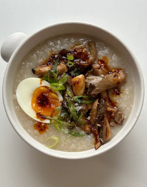 miso mushroom congee - by katie - the sunday stack Mushroom Congee, Savory Rice, Winter Cooking, Soft Boiled Eggs, Teriyaki Chicken, Basmati Rice, Fish Sauce, Rice Vinegar, Winter Food