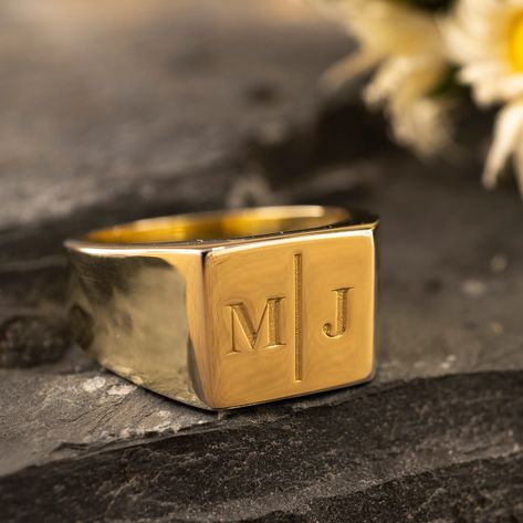 Double Initial Signet Ring Engraved Initials Ring Family - Etsy Jewelry Design Store, Lord Balaji, Christmas Diamonds, Signet Ring Men, Engraved Initials, Mens Gold Rings, Men Gifts, Ring Men, Initial Ring