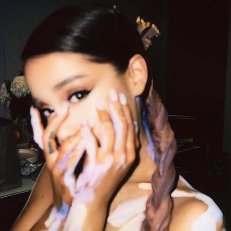 All Posts • Instagram Ariana Grande 2014, My Everything Ariana Grande, Ariana Grande Boyfriend, Ariana Grande Images, Ariana Grande Album, Ariana Grande Songs, Ariana Grande Dangerous Woman, Ariana Grande Gif, Ariana Grande Sweetener