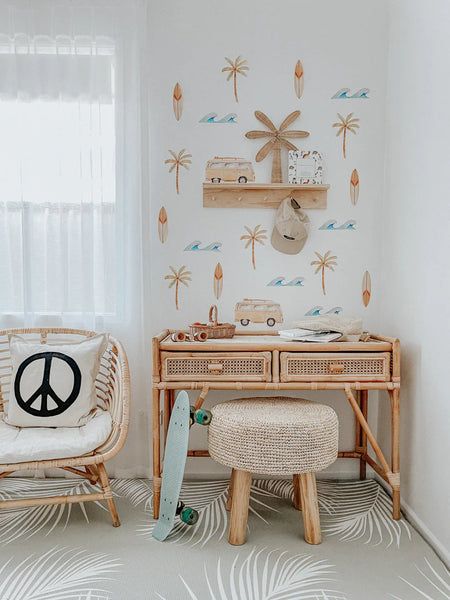 Kids Coastal Bedroom, Surfer Nursery, Surfer Room, Surf Nursery, Surf Room, Stickers Ideas, Beachy Room, Baby Nursery Themes, Toddler Boys Room