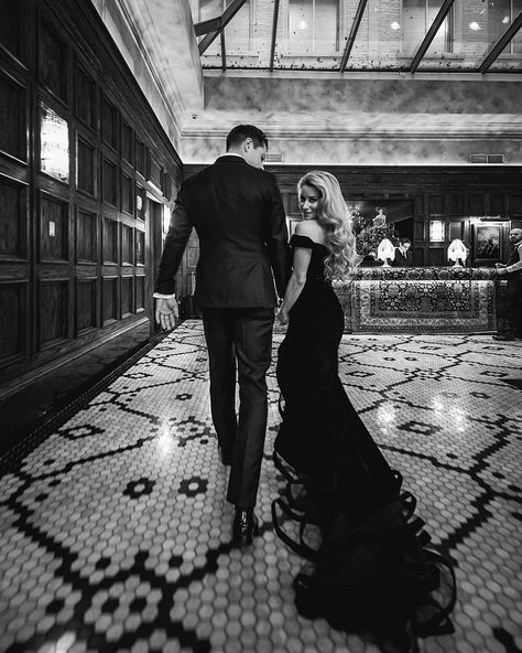 The Custom Gift Your Man Will Love - Welcome to Olivia Rink Engagement Photos Aesthetic, Luxury Couple, Couple Engagement Pictures, Photos Aesthetic, Prom Poses, Engagement Pictures Poses, Wedding Photoshoot Poses, Elegant Couple, Classy Couple