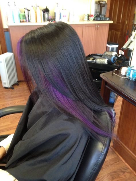 Peekaboo Hair Color Ideas, Purple Underneath Hair, Purple Peekaboo Hair, Red Hair Streaks, Peekaboo Hair Color, Under Hair Dye, Purple Hair Streaks, Underdye Hair, Purple Brown Hair