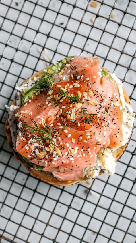 Everything Bagel Salmon, Salmon Bagels Smoked, Bagels Smoked Salmon, Bagels And Lox Recipe Smoked Salmon, Smoked Salmon Bagel Aesthetic, Smoked Salmon And Eggs, Salmon Breakfast, Salmon Bagel, Smoked Salmon Bagel