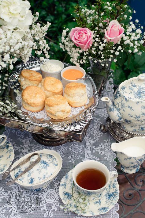 “Till this moment I never knew myself.” ― Jane Austen, Pride and Prejudice (How we feel while eating scones) Delicious on their own or topped with our seasonal White Peach Curd and Clotted Cream, you'll find our St. James Traditional Cream Scones the best company with a nice cup of tea. #stjamestearoom #prideandprejudice #teawithmrdarcy #afternoontea #teatime #tea #mrdarcy #darcyandelizabeth #janeausten #janeaustenfan #janeaustenquote #austenite #britishtea #englishtea #teaandscones #scones Jane Austen Party, Peach Curd, Jane Austen Pride And Prejudice, Darcy And Elizabeth, Cream Scones, British Tea, Best Company, Clotted Cream, English Tea