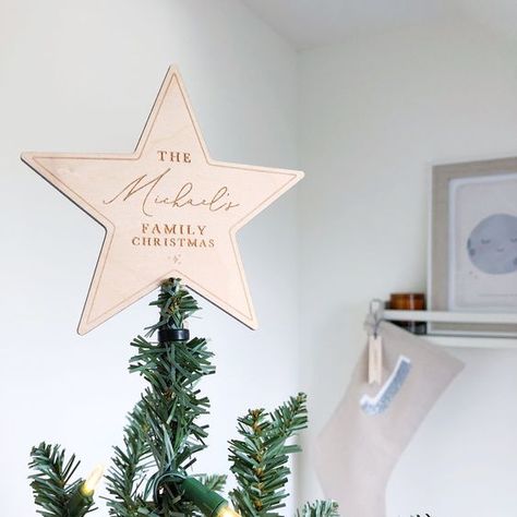 Laser Cut Christmas Ideas Christmas Tree Topper Star, Kids Birthday Party Cake, Christmas Tree Star Topper, Star Tree, Scandi Christmas, Christmas Tableware, Star Tree Topper, Christmas Tree Topper, Cable Tie