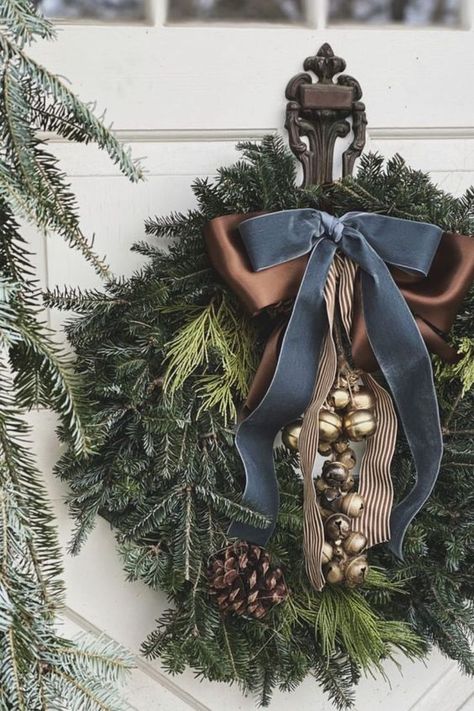 Christmas Inspo 2023, West Elm Christmas Decor, Grandpa Chic Christmas, Navy And Brown Christmas Tree, Alpine Christmas Decor, Green Black Brown Christmas Decor, Moody Christmas Wreath, Moody Holiday Decor, Pottery Barn Christmas Decor Inspiration