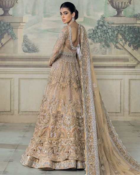 Élan Couture’s Instagram post: “Embrace your inner royal with luxurious heirloom pieces from our bridal couture collection 'La Mariée Royale.' Redefining elegance with…” Elan Bridal, Bridle Dress, Pakistani Wedding Outfits, Pakistani Bridal Dresses, Pakistani Wedding Dresses, Pakistani Bridal Wear, Custom Wedding Dress, Pakistani Bridal, Bridal Couture