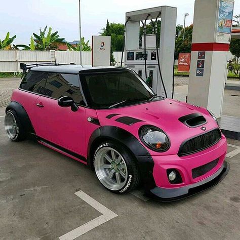 Modified Mini Cooper, Modded Mini Cooper, Mini Cooper Modified, Pink Mini Cooper, Mini Cooper 4 Door, Mini Cooper Tuning, Pink Mini Coopers, White Mini Cooper, Mini Cooper Sport