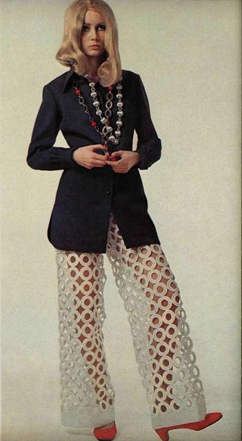 Lanvin 1968 Bouchra Jarrar, 60s 70s Fashion, 60s And 70s Fashion, Fashion 1960s, Jeanne Lanvin, 1970s Fashion, Mod Fashion, 1960s Fashion, Moda Vintage