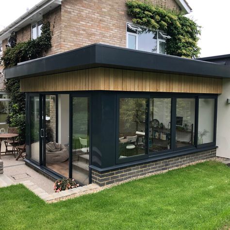 Flat Roof Ideas, Patio Roof Extension Ideas, Flat Roof Lights, Flat Roof Shed, Flat Roof House Designs, Flat Roof Design, Orangery Extension, Flat Roof Extension, Garden Room Extensions