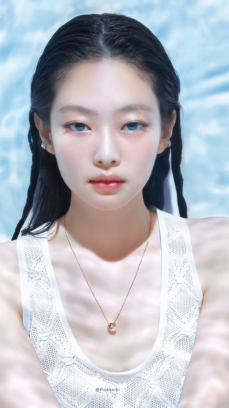 Jennie Concept Photos, Jennie Curly Hair, Breaking Barriers, Concept Photos, Finding The One, Unique Makeup, Jennie Kim Blackpink, Instagram Photo Ideas Posts, Makeup Style