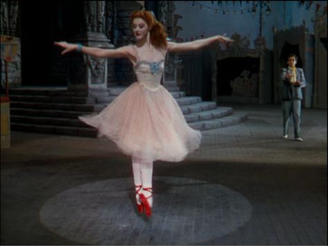 *****MERCY***** The Red Shoes 1948, Moira Shearer, Ballet Movies, The Red Shoes, Ballet Beauty, Ballet Poses, Ballet Photos, Ballerina Dancing, Ballet Photography