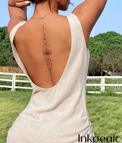 Geometric Lotus Tattoo, Feminine Back Tattoos, Floral Back Tattoos, Small Back Tattoos, Tattoos Infinity, Girl Back Tattoos, Spine Tattoos For Women, Tattoos Geometric, Arrow Tattoos