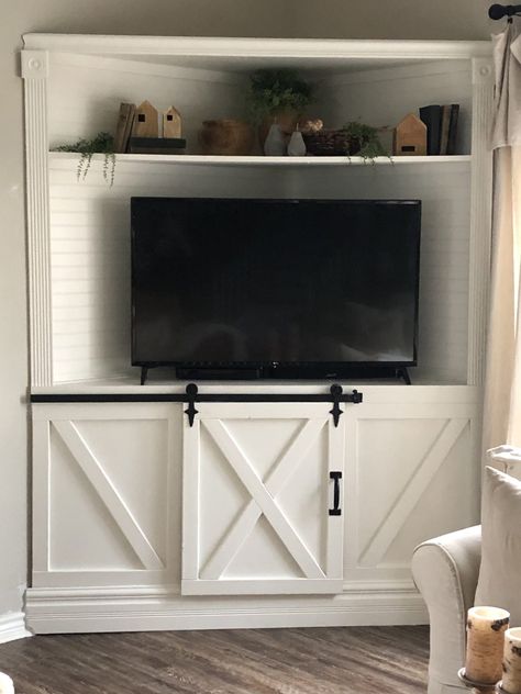 Corner Tv Ideas, Built In Tv Cabinet, Corner Tv Cabinet, Corner Entertainment Center, Corner Built In, Corner Tv Cabinets, Corner Tv Unit, Diy Home Projects, Living Room Tv Unit Designs