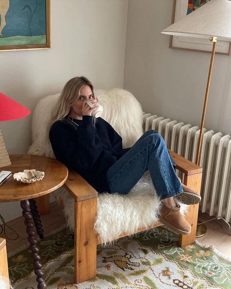 Lucy Williams on Instagram: “Yeah yeah summer is nice but sheepskin boots in a sheepskin chair is my year round mood. 🐑” Lilac Walls, Lucy Williams, Snug Room, Uggs Outfit, Sheepskin Boots, Ugg Classic, Classic Boots, Matches Fashion, West London