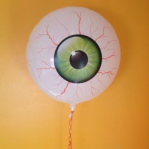 Eyeball Balloons, Eye Ball Art, Virtual Insanity, Globe Tattoos, Eye Makeup Cut Crease, Hazel Eye Makeup, Eye Ball, Eyes Artwork, Blue Tattoo