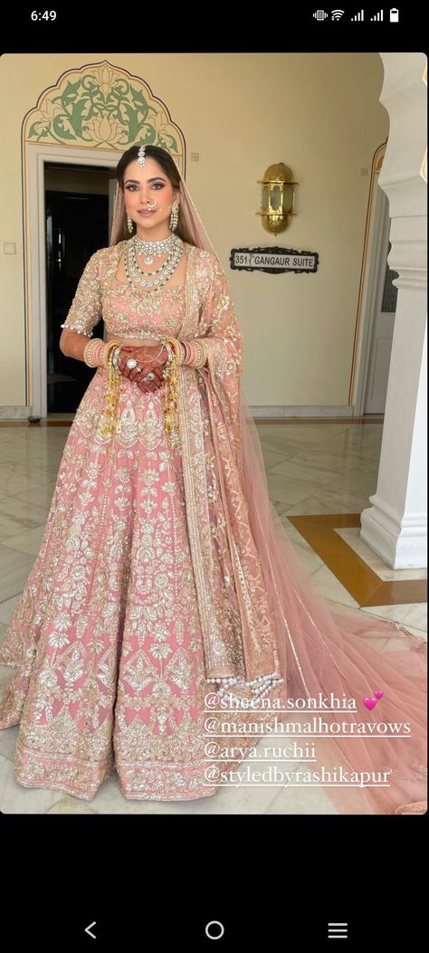 Rose Gold Bridal Lehenga, Pink Lehenga For Bride, Asian Fits, Lehenga For Bride, Lehenga Pink, Pink Bridal Lehenga, Sikh Bride, Expensive Dresses, Latest Bridal Lehenga