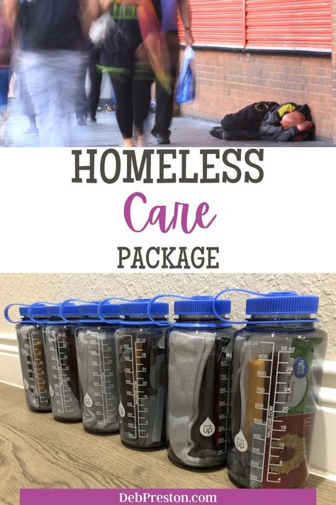 Ways To Help The Homeless, Homeless Care Package Ideas, Homeless Gift Bags, Care Package For Homeless, Homeless Care Package Blessing Bags, Bags For Homeless Care Packages, Homeless Ideas, Homeless Awareness, Homeless Help