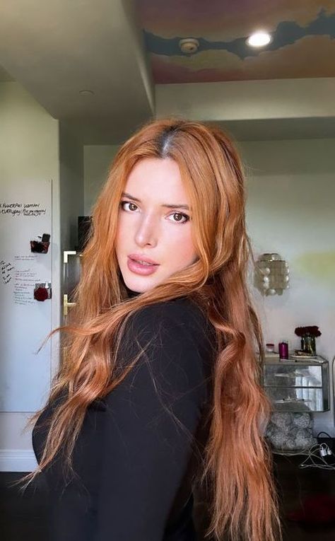 Bella Thorne Hair, Bella Thorne Style, Pretty Redhead, Ginger Hair Color, Bella Thorne, Ginger Hair, Hottest Celebrities, Hair Skin, Tornado