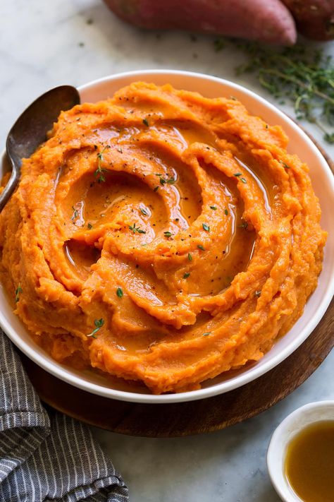 Mashed Sweet Potatoes Mashed Sweet Potato Recipes, Easy Mashed Sweet Potatoes, Mashed Sweet Potatoes Healthy, Sweet Potato Oven, Sweet Potato Recipes Mashed, Winter Side Dishes, Sweet Potato Dinner, Mashed Sweet Potato, Sweet Potato Cookies