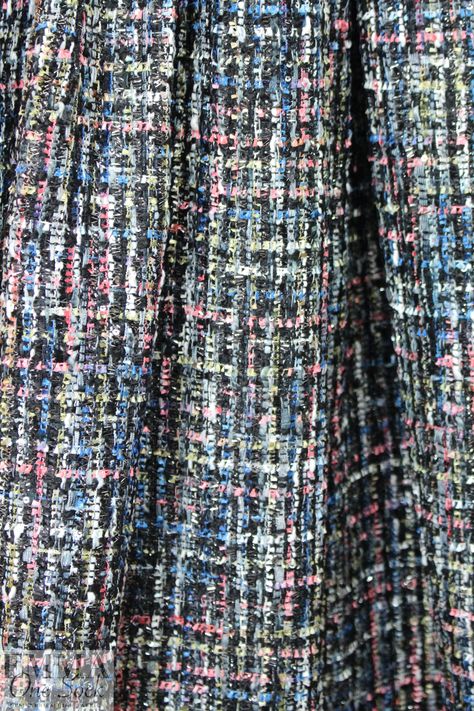 'Chanel tweed' sparkly boucle' - midnight/coral from EmmaOneSock.com Chanel Fabric, Future Clothing, Tweed Material, Tweed Texture, Jacket Sewing, Weaving Ideas, Chanel Tweed, Chanel Jacket, Flapper Girl