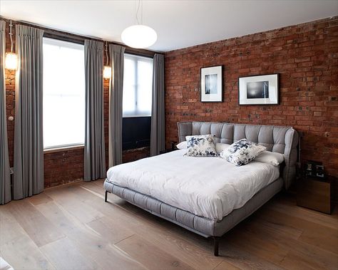 Gray brings contemporary elegance to the bedroom with exposed brick walls [Design: Peter Landers Photography] Brick Wall Bedroom Ideas, Brick Bedroom Wall, Brick Bedroom Ideas, Bedroom Brick Wall, Brick Wall Bedroom, Brick Bedroom, Brick Wall Decor, Gray Bedroom Walls, Gray Painted Walls