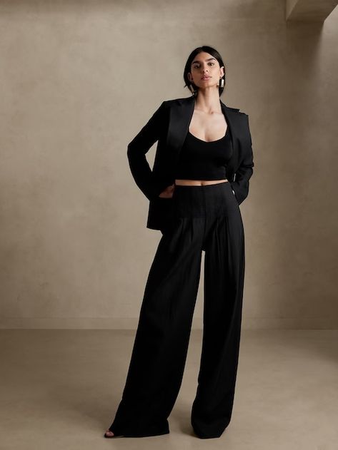 Women's Clothing - Shop New Arrivals | Banana Republic Corset Trousers, Corset Pants, Corset Outfit, All White Outfit, Party Suits, Androgynous Fashion, Prom Outfits, Formal Outfit, Corset Style