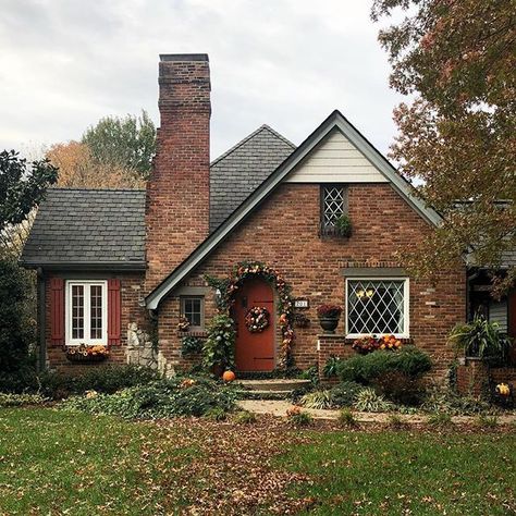 @thatkentuckygrl | storybook brick cottage Modern Irish House Interior, Retro House Exterior, Blue Facade, Facade Brick, Brick Cottage, Blue Doors, Cheap Table, Red Brick House, Casa Vintage