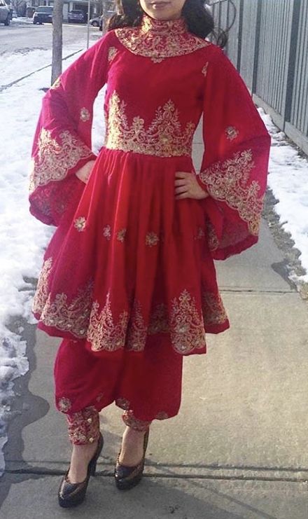 What do you think about this red dress? Photo from Instagram #red #reddress #culturaldress #afghan Afghan Wedding Dress, Evening Dress Outfit, Afghani Dress, Afghani Clothes, Pakistan Dress, Afghan Fashion, Afghan Clothes, Dress Photo, Eid Dresses