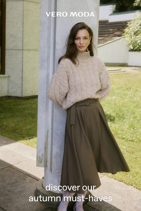 Irresistible autumn vibes are here! From chunky knits to flowy skirts, these styles are perfect for your fall wardrobe refresh. How will you style your autumn look? Old Money Jumper, Chunky Jumper, With Boyfriend, Slim Fit Casual Shirts, Nightwear Women, Cable Knit Jumper, Newborn Dresses, Summer Night, Autumn Outfit