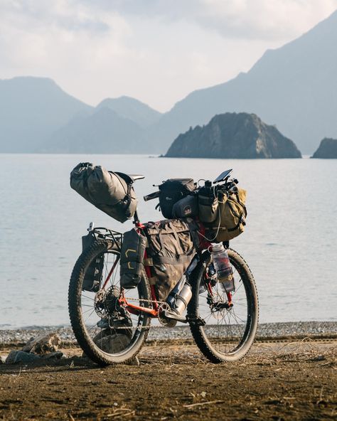 Two Unexpected Years with the Surly Bridge Club in Review – Ryan Wilson | The Radavist | A group of individuals who share a love of cycling and the outdoors. Surly Bridge Club, Surly Bike, Surly Bikes, Bikepacking Gear, Off Road Cycling, Bicycle Touring, Dirt Roads, Tour Around The World, Bike Camping