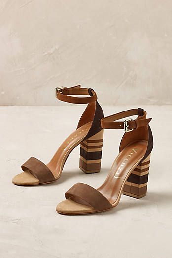 Heel Sandals Outfit, Hak Tinggi, Trending Womens Shoes, High Heeled Sandals, Shoe Wardrobe, Tan Shoes, Stunning Shoes, Ankle Strap Heels, Pretty Shoes