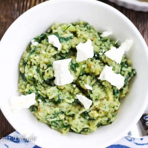 Greek Spinach Rice With Feta (Spanakorizo) - Eating European Feta Rice, Greek Spinach, Salad Appetizer Cups, Spinach Rice, Appetizer Cups, Slow Cooker Turkey Breast, Salads For Parties, Healthy Rice, Rice Risotto