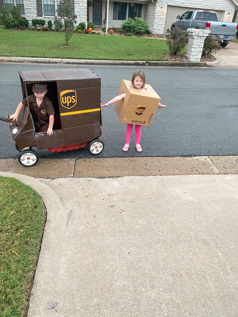 Ups delivery driver and package. DIY. Ups Delivery Costume, Amazon Driver Costume, Amazon Delivery Costume, Delivery Driver Costume, Ups Driver Costume, Ambulance Costume, Wagon Floats, Wagon Halloween Costumes, Wagon Costume