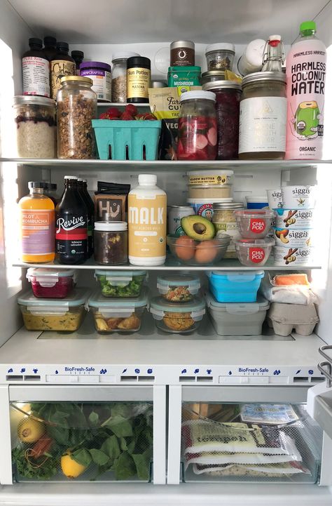 Healthy Fridge, Fermented Vegetables, Health Guru, Organic Butter, Healthy Girl, Healthy Food Choices, Healthy Digestion, Green Juice, Nutritional Supplements