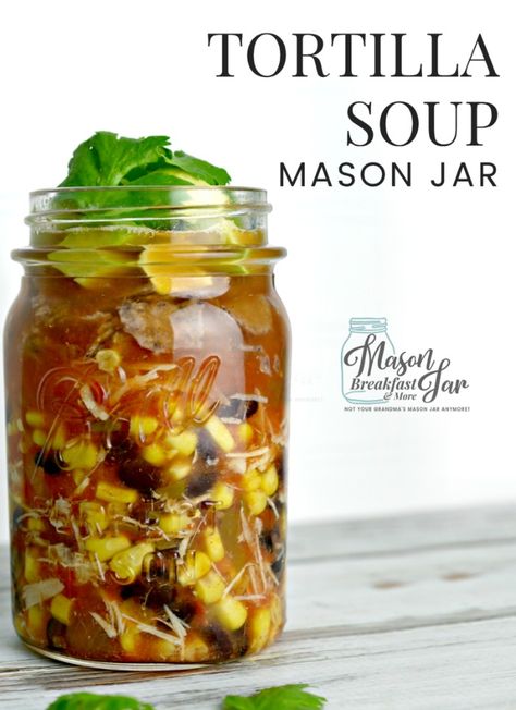 Mason Jar Pho, Mason Jar Soup Just Add Water, Lunch Jars, Soup Jars, Jar Lunches, Jar Soup, Mason Jar Soup, Mason Jar Meal Prep, Soup Jar